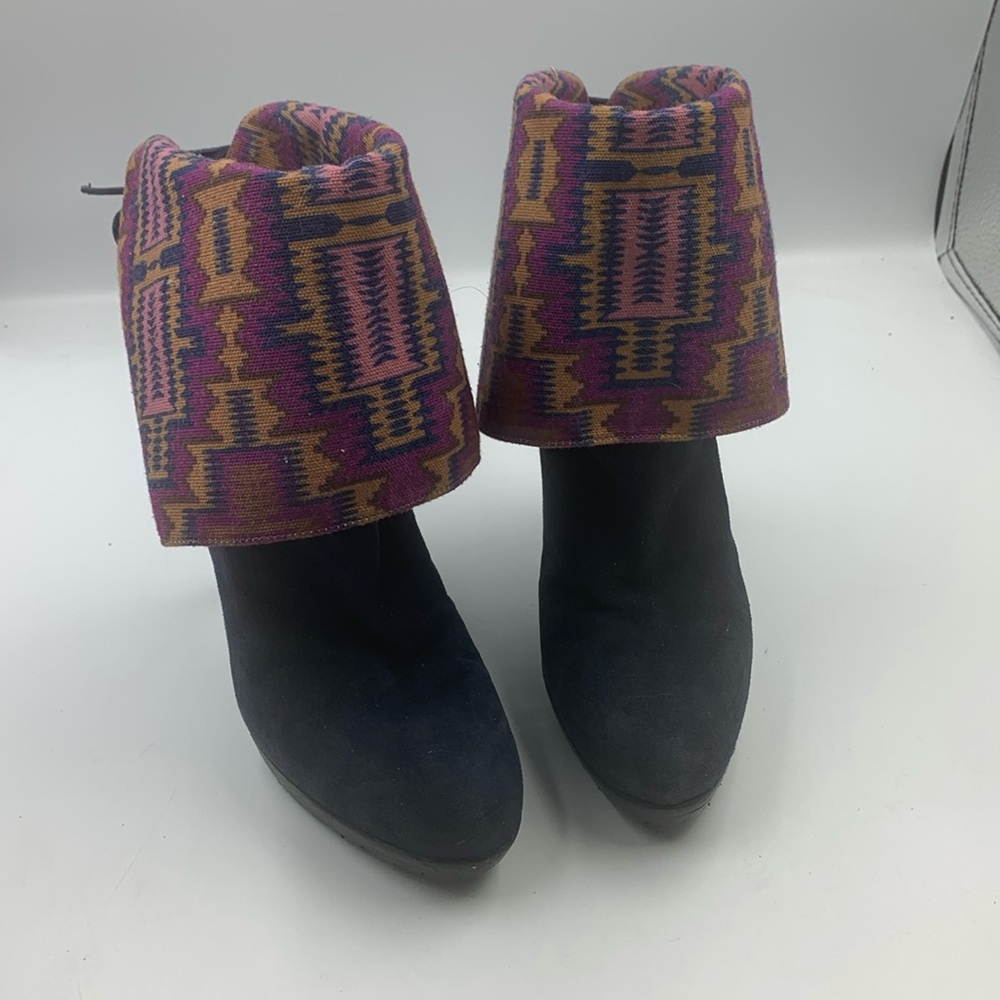High heel booties